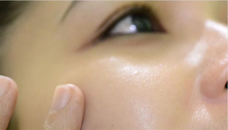 /A raw peptide that is used to mix into creams and serums to make anti aging products